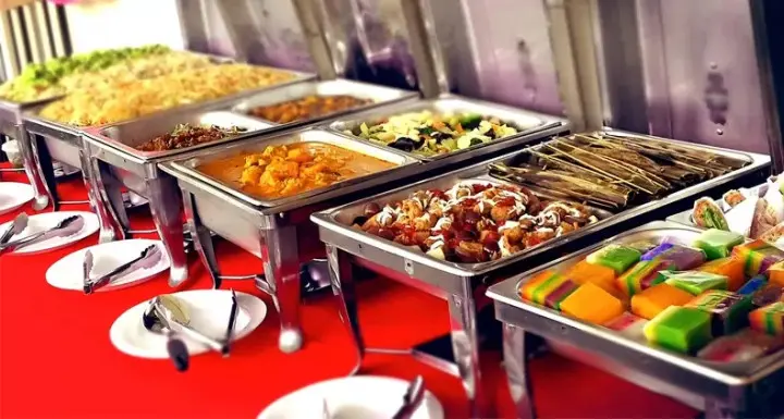 Catering Acara Kantor / Keluarga rangkas bitung